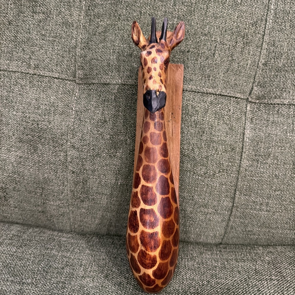 GIRAFFE HANDCARVED WOOD ART KENYA AFRICA VINTAGE WALL ART SCULPTURE ANIMAL